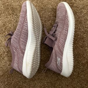 Skechers slip on violet color, near new, memory foam insole size 7.5